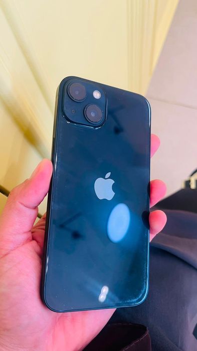iphone 13 128гв  продаються