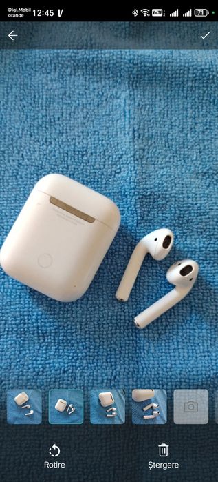 Apple AirPods 2nd Gen
Model A2032