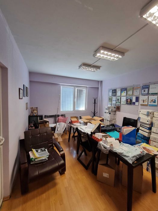 Продава се Офис в Разград, Освобождение - 81 кв.м за 1266 €/кв.м - Снимка #2