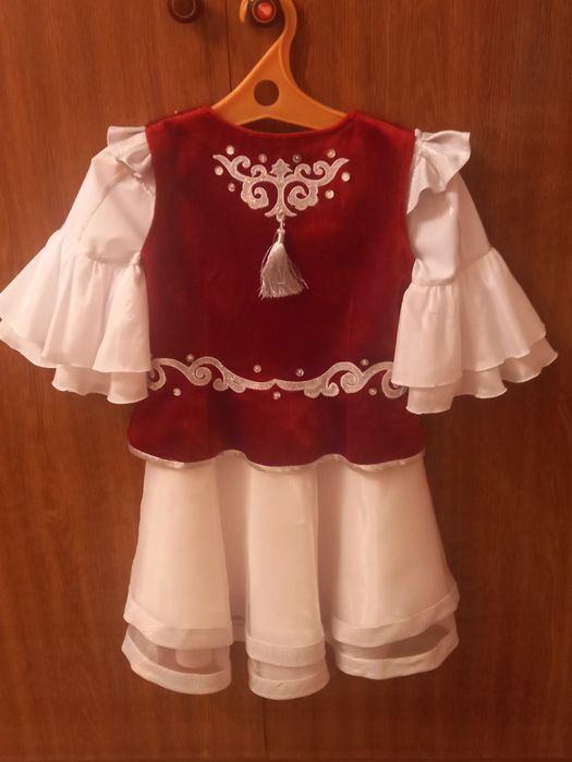 Ұлттық койлек сатылады