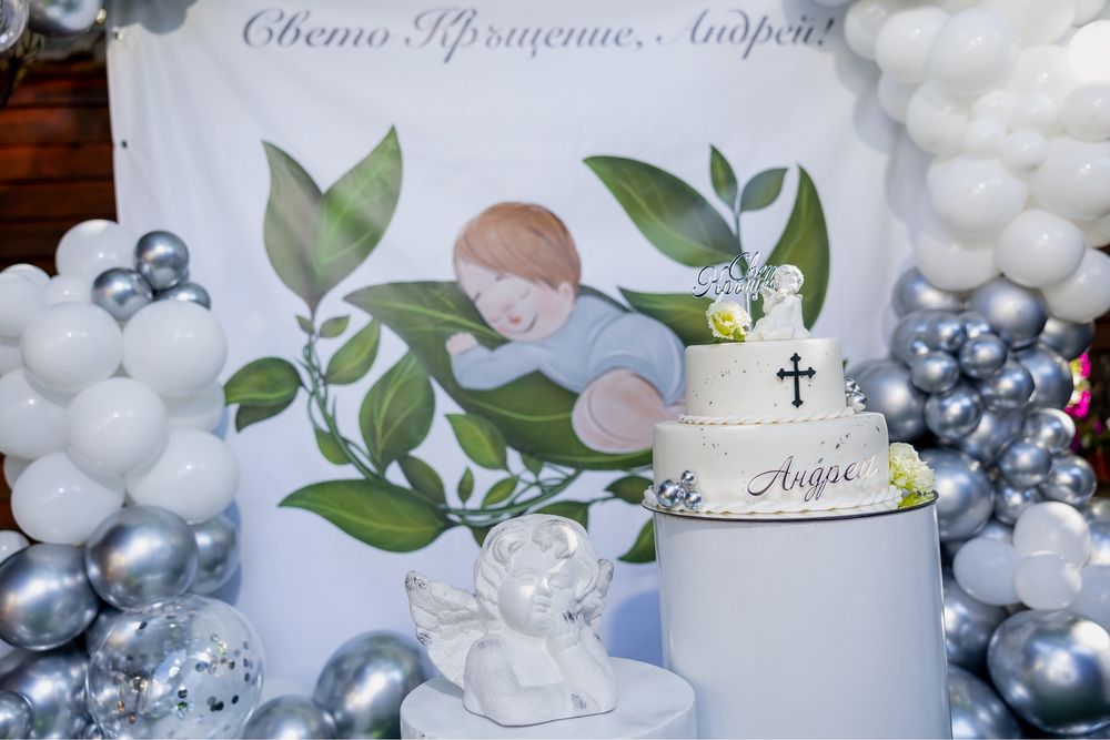 Винил и декоративна торта