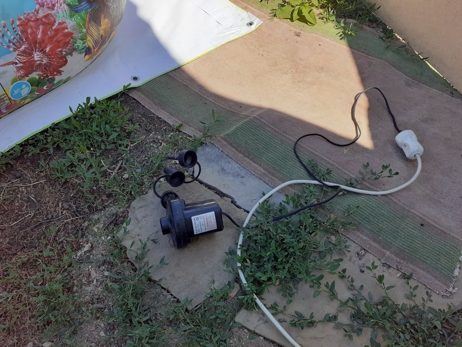 Продам новый надувной бассейн