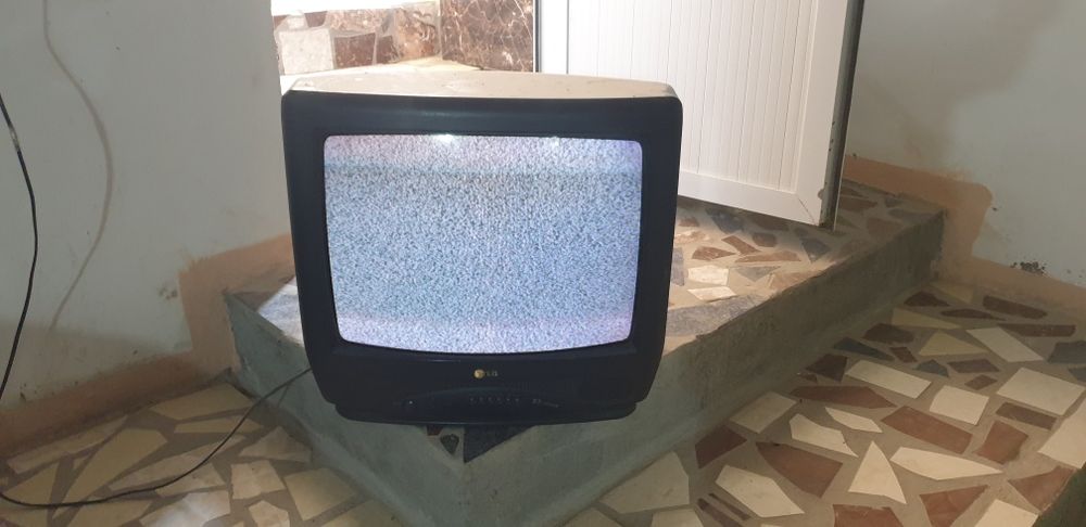 Телевизор Lg 23 system