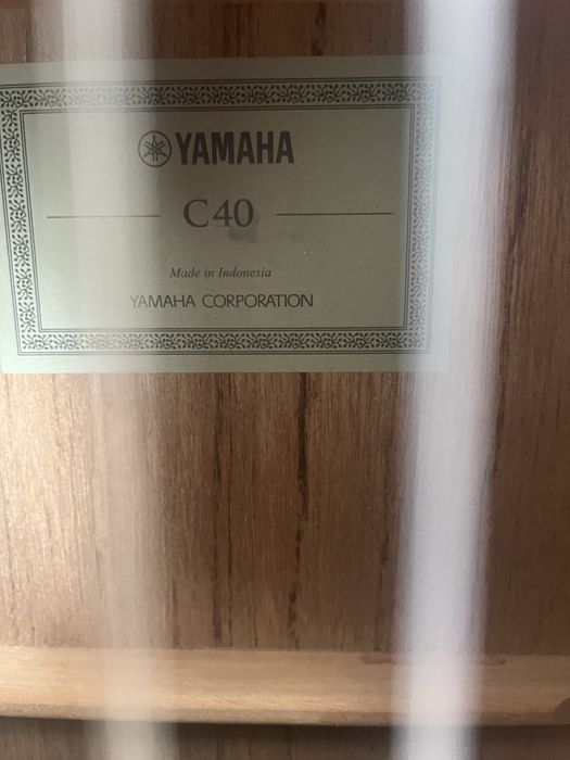Yamaha c40 жақсы баға 1струна жоқ