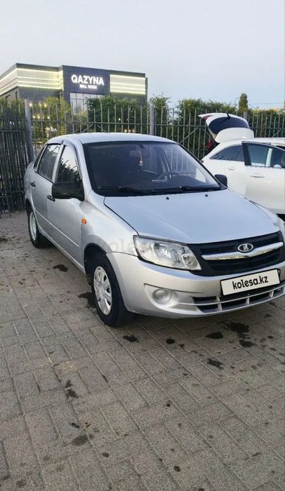 Lada Granta 2012 г
