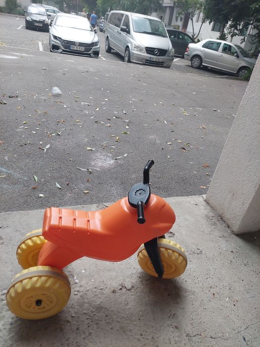 Bicicleta pentru copii