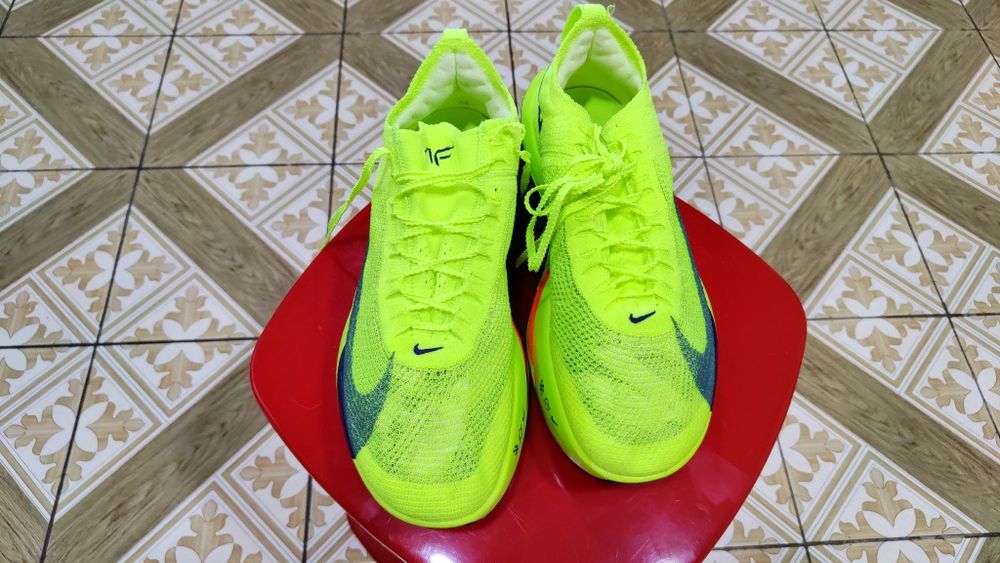 Кроссовки.брендовые.для профессионалов.