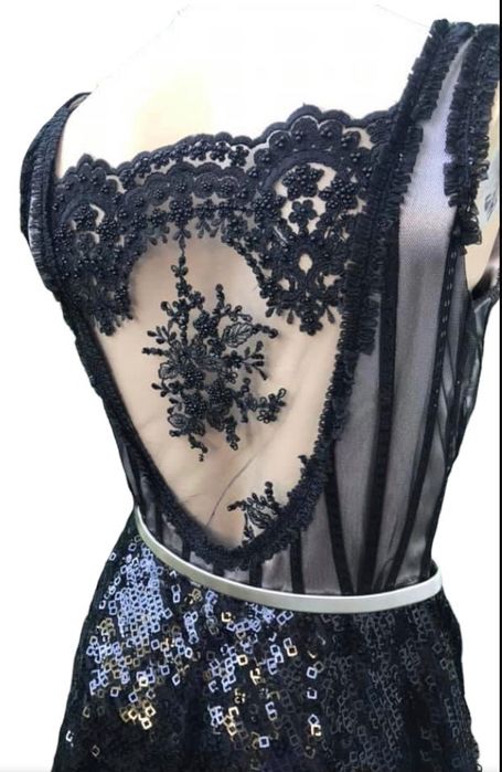 Rochie neagra de seara