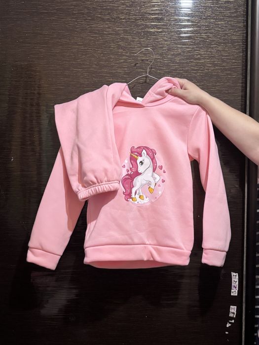 Продам детские вещи