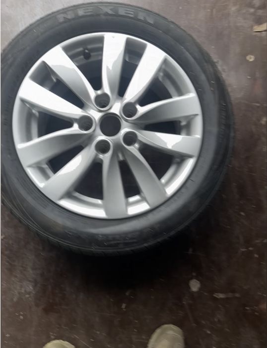 Продам запаску kia cerato