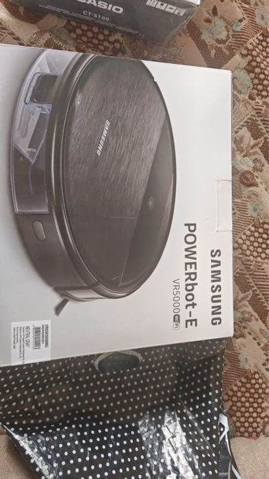 Робот пылесос Samsung