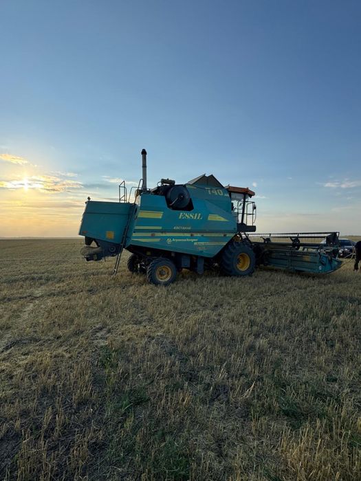 Комбайн Essil 740