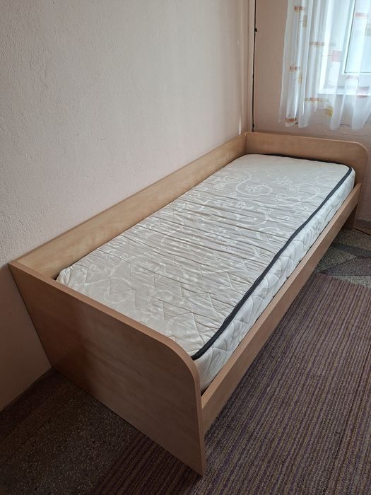 Pat pentru o persoană