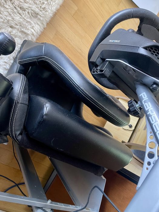 Playseat logitech volan gaming G923 pt ps5