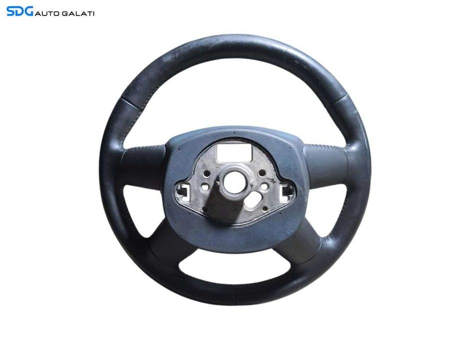 Volan Piele 4 Spite cu Comenzi Audi A4 B8 2008 - 2012 Cod 4L0419091AC ( Tăietură Mică în Pielea Volanului, Vizibila în Imagine + Uzură Ușoară în General ) [N2355]