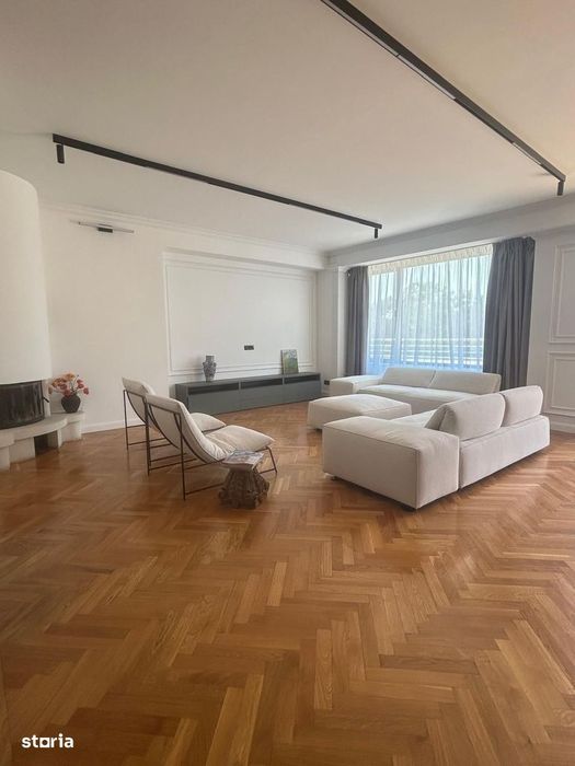 Apartament 5 camere Herastrau