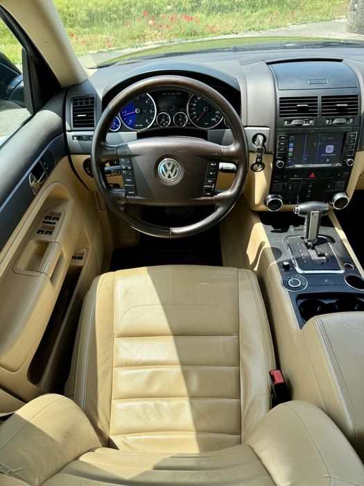 De vânzare Volkswagen Touareg 3.0 TDI V6 CASA – 239 CP –