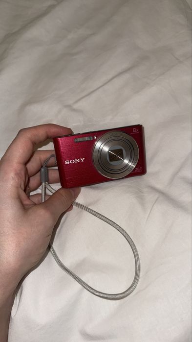Sony Cyber-shot DSC-W830