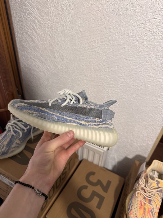 yezzy boost 350 mk frost