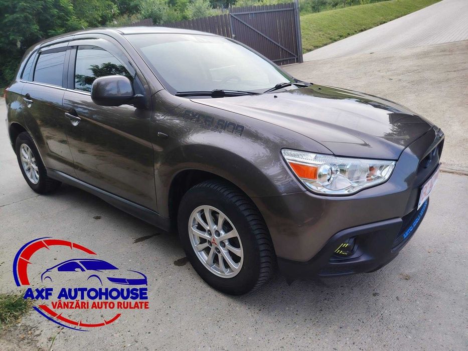 MITSUBISHI ASX 2011