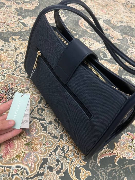 Chrisbella sumka holati yangi