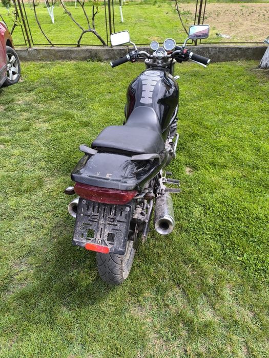 Motocicleta Yamaha xj 600 S
