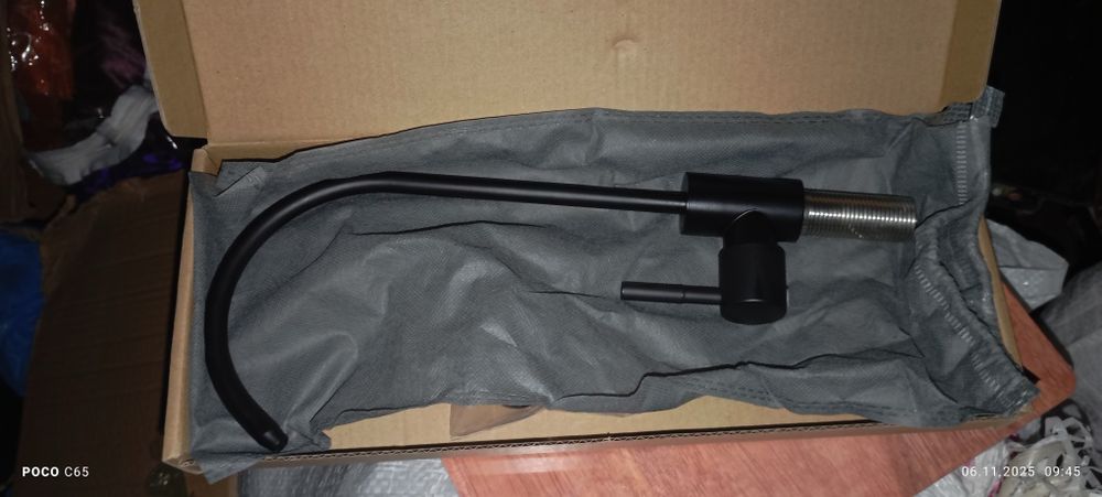 Продам кухонную мойку