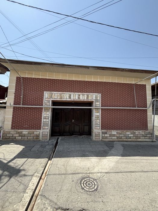 Registonda uy sotiladi