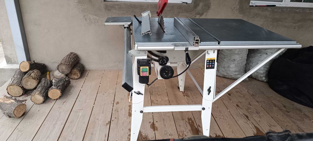 Дисковая пила по дереву