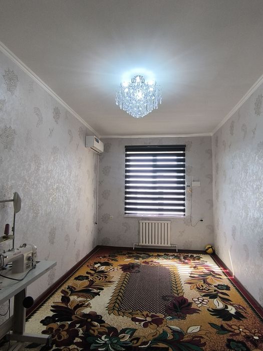 Kvartira sotiladi holati yangi evroremont qilingan 3-qavat.