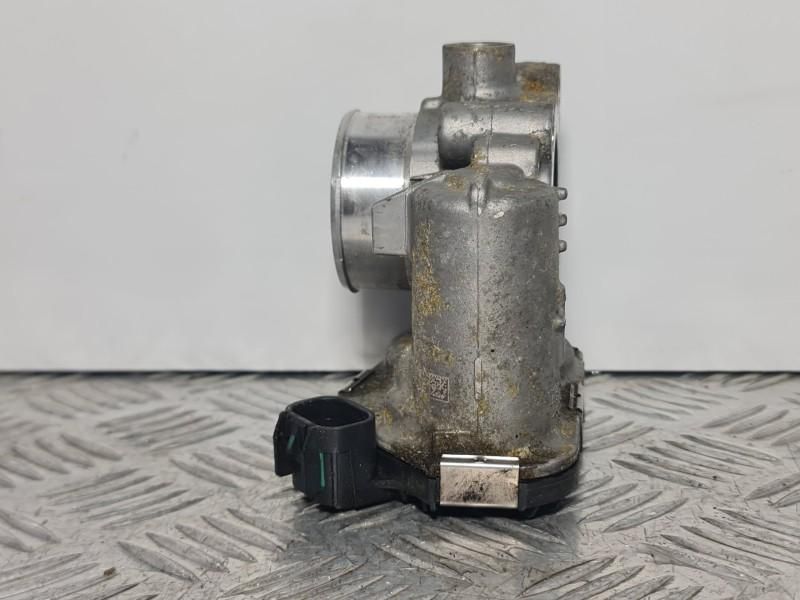 Clapeta acceleratie Opel Corsa E 1.2; 1.4 B12XER; B14XER