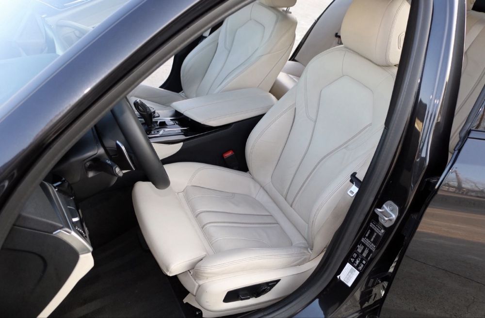 Bmw G30 Facelift 520D Mild Hibrid Xdrive Unic Proprietar