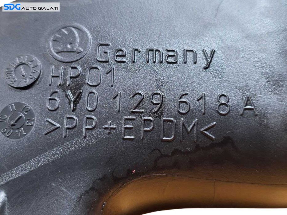 Tub Tubulatura Conducta Admisie Aer Volkswagen Polo 9N 1.2 Benzina 2002 - 2009 Cod 6Y0129618A [N4965]