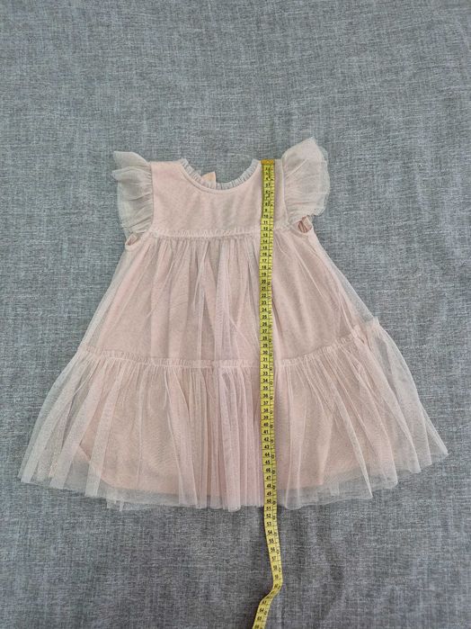 Нарядное платье на девочку