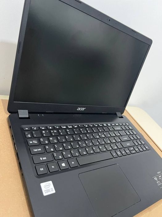 Acer Aspire 3 
цвет : Черный (Black)
Экран: 15,6 HD
Виде