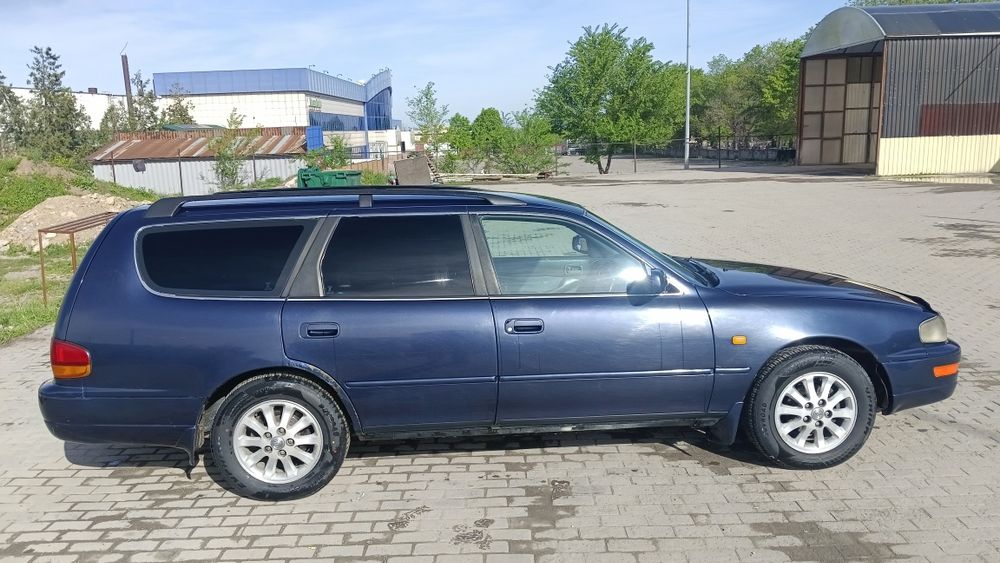 Таета скептр 1994г 2.2