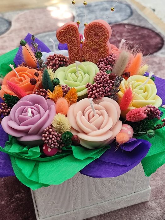 Cadouri din flori de ceara