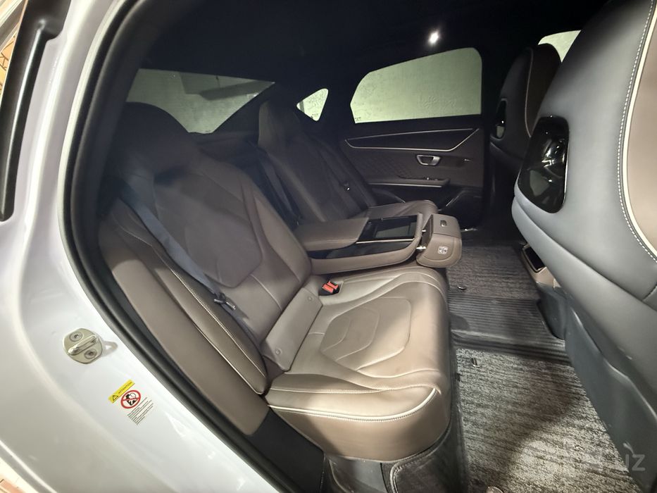 BYD Han EV 3.9s awd