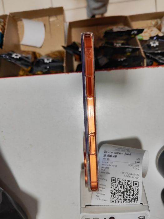 Продам новый Сотвый телефон! ...