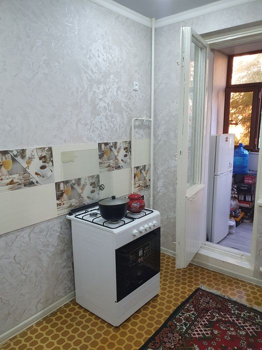 3 хоналик уй сотилади