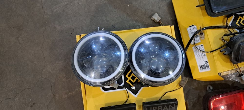 Комплект диодной оптики на ниву