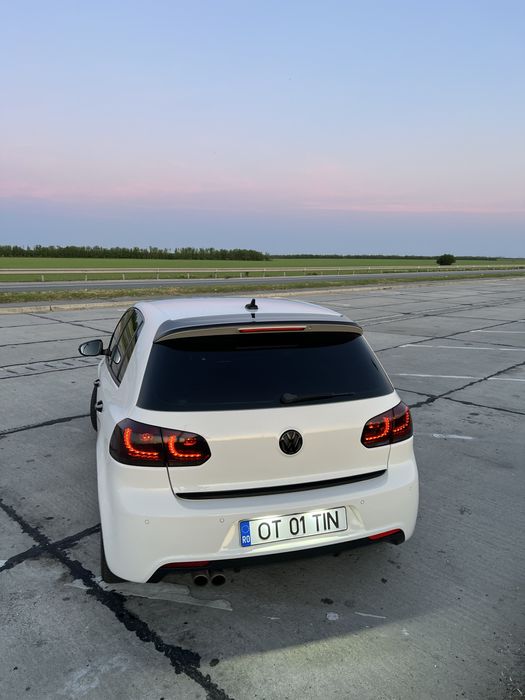 VOLKSWAGEN Golf 2011 — imagine 2