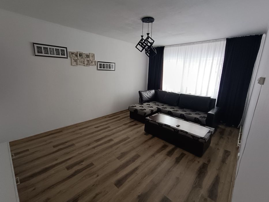 Ofer spre Închiriere apartamet 3 camere