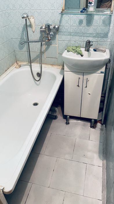 Срочно 2-х ком.квартира