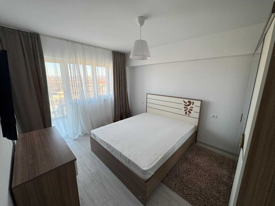 Vand apartament 3 camere bloc nou 2025