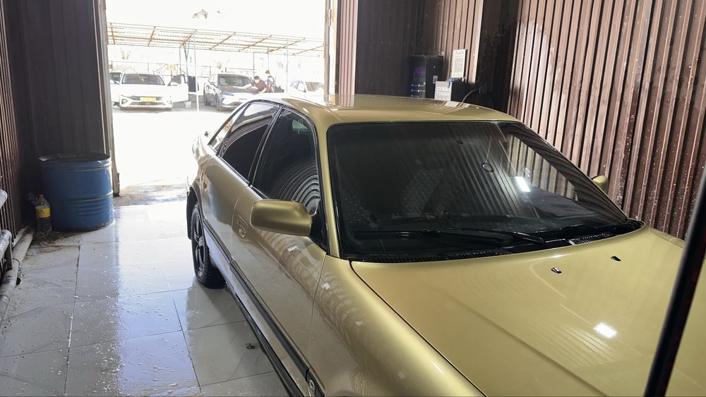 Продам Audi 100 C4