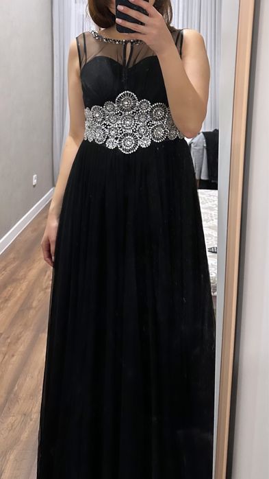 Продам платье для мероприятия