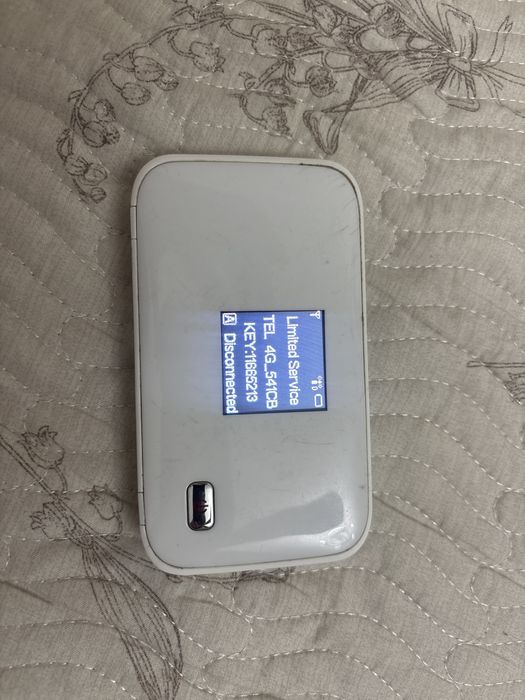 Продам карманный роутер altel