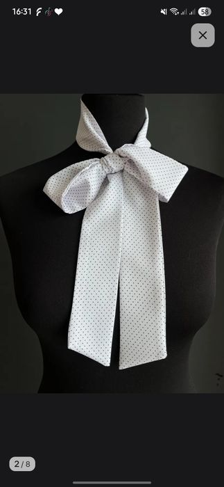 Узкий шарф ,новый