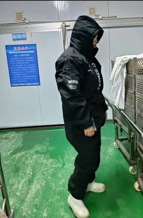 Продам Термркостюм